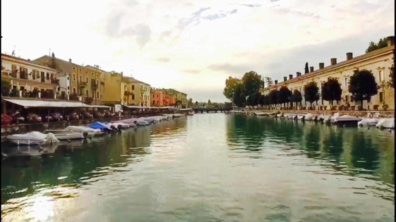 Fiori Sull'Acqua Apartments Peschiera del Garda Dış mekan fotoğraf