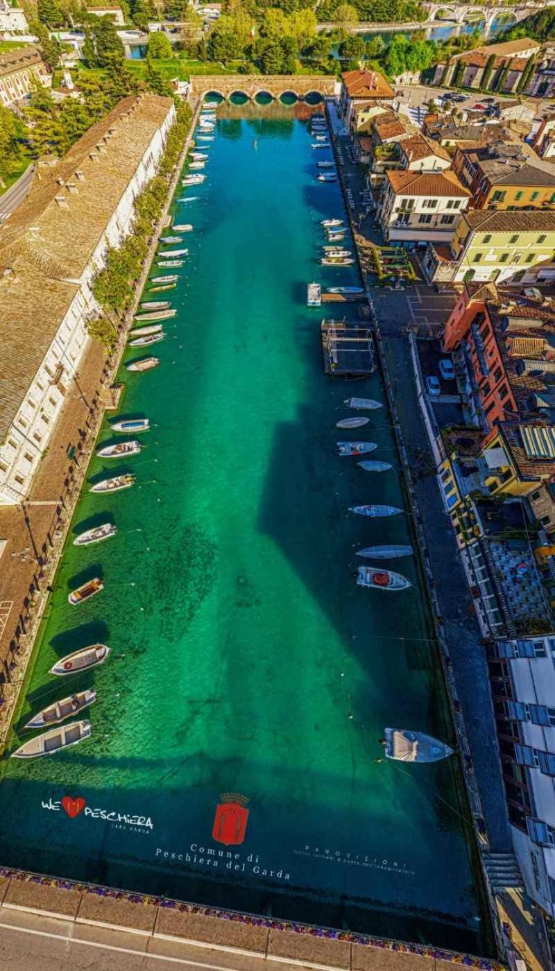 Fiori Sull'Acqua Apartments Peschiera del Garda Dış mekan fotoğraf