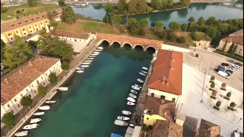 Fiori Sull'Acqua Apartments Peschiera del Garda Dış mekan fotoğraf