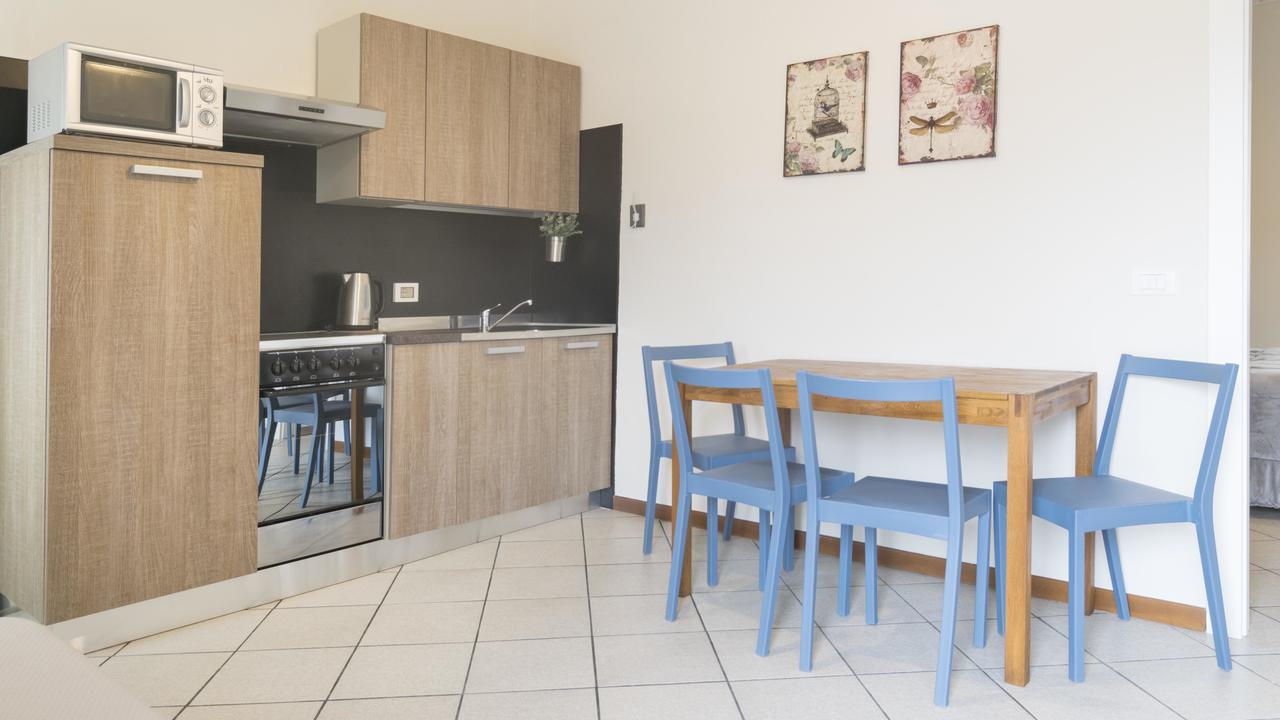Fiori Sull'Acqua Apartments Peschiera del Garda Dış mekan fotoğraf