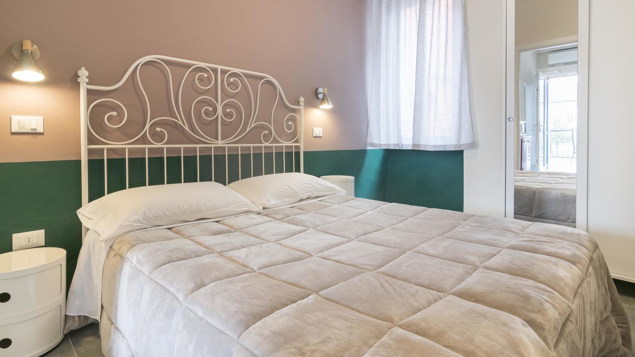 Fiori Sull'Acqua Apartments Peschiera del Garda Dış mekan fotoğraf