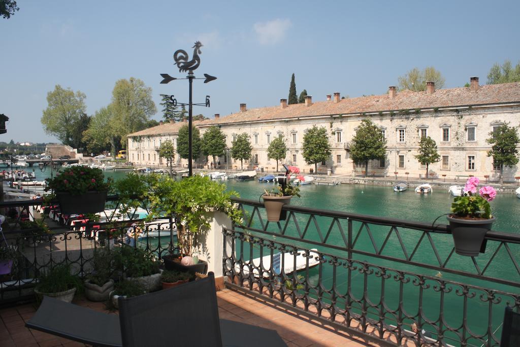 Fiori Sull'Acqua Apartments Peschiera del Garda Dış mekan fotoğraf